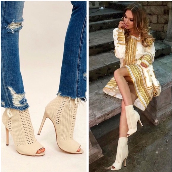 Steve Madden Shoes - STEVE MADDEN knit peep toe BOOTIE BOOTS heels 9.5